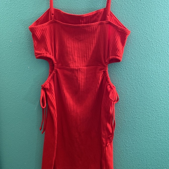 Red ribbed mini dress with cut out sides - Picture 4 of 4